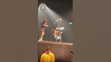 Thumbnail of Post Malone Invites Fan To Guitar Session 🎸