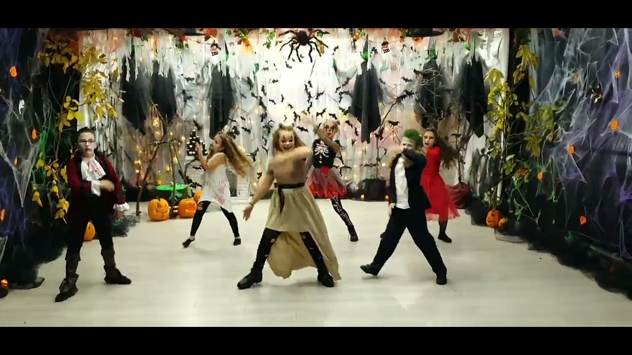 Everybody - NEW GENERATION  - Halloween Party 2022 🎃👻💀