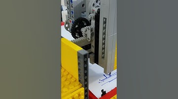 This machine draws better than me!