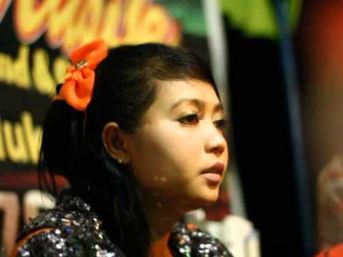 TRI ARGA LIVE BUTA TULI