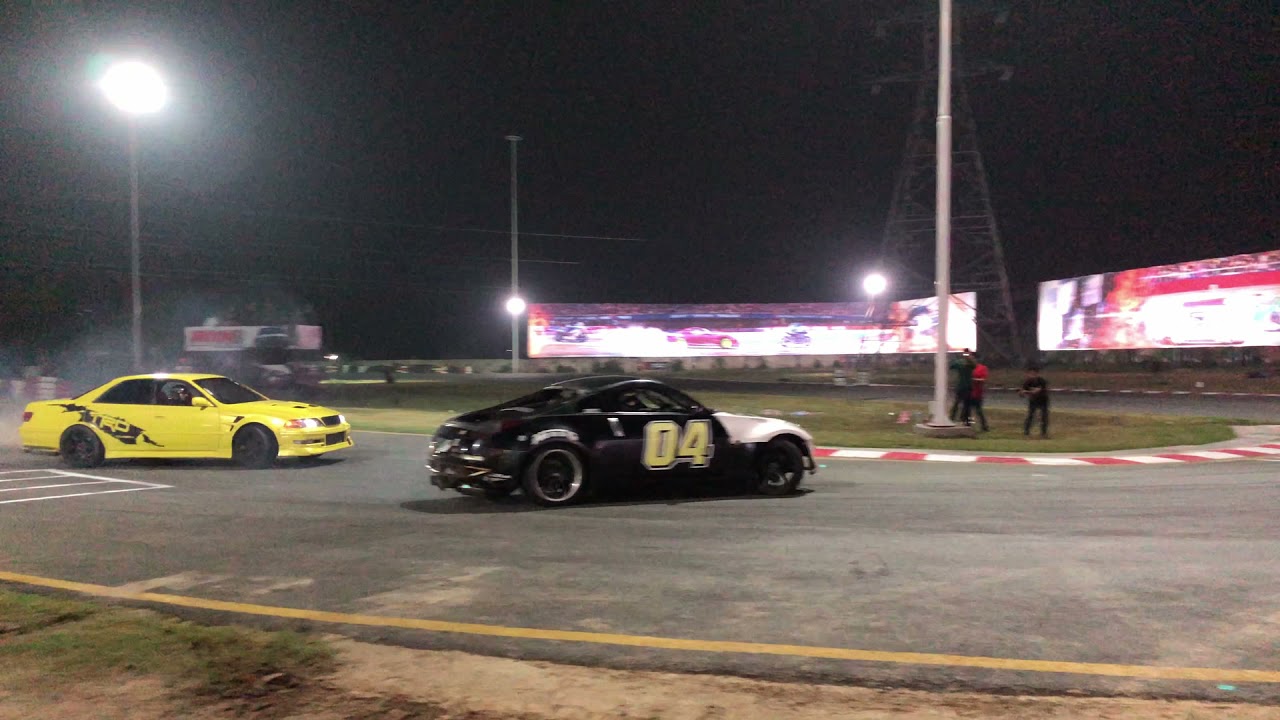 Drift Mania At VROOM RACING CIRCUIT S.A Garden - Lahore, Pakistan. Drifting In Pakistan