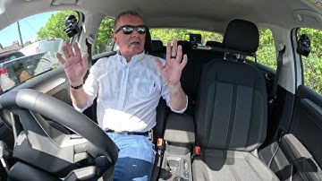 How to operate the self parking system in a 2023 Volkswagen T Roc