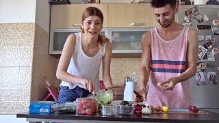 What's cookin' cu Laura & Vang - episodul 1