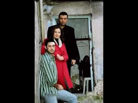 Kaybolan Yillar-Karinik Gece-lirik