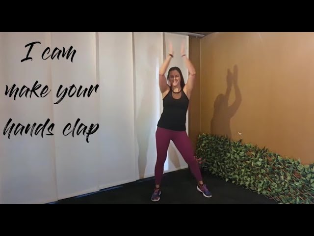 HIIT with turning lunges