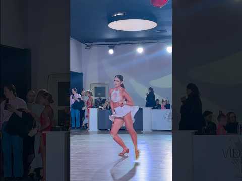 Daria Latin Profesionaldancer Dance Fashion Musicantodance Dancer Missuniverse Ballroom 