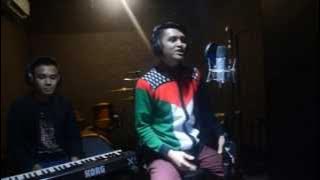Download lagu Dodi Hidayatullah - Hati (Live Studio Version)