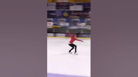 figure skating: double loop in slow motion