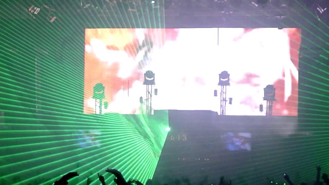 Skrillex live @ Fabrik Vertigo Parte 8