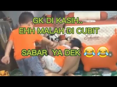 IBU CANTIK MENYUSUI 2 ANAK