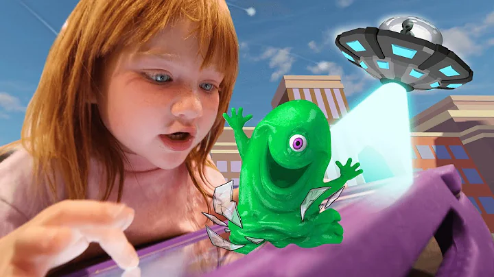 ALiEN iNVASION on Roblox!!  Adleys pretend birthda...
