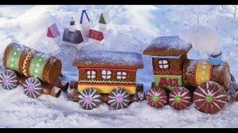 Zach Cooks Food: Building a Gingerbread Train