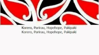 Video thumbnail of "Waiata Tamariki - Korero, Parirau"