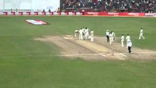 ind vs aus bangalore test match winning moment.AVI