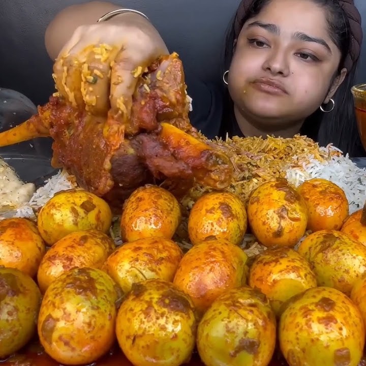 ASMR: EATING SPICY MUTTON CURRY🔥 BASMATI RICE || #shorts #mukbangn#asmreating #mukbangasmr #asmr