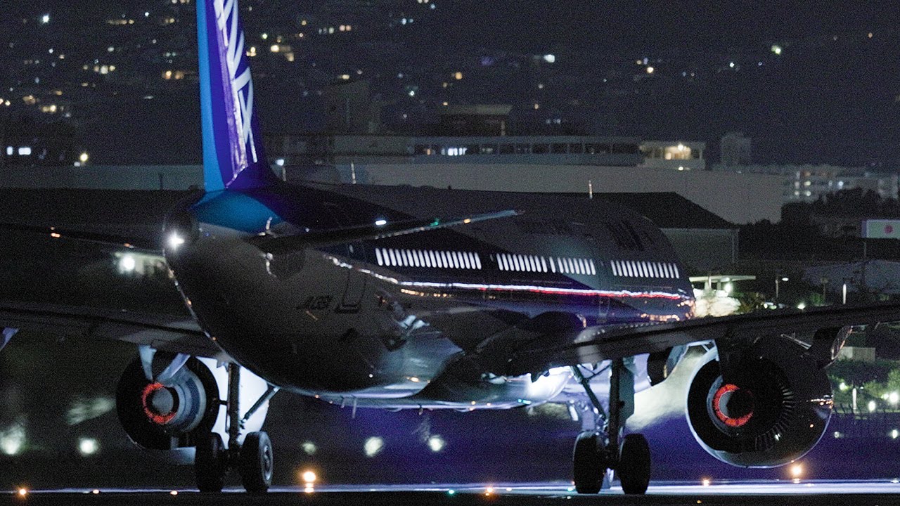 Take a photo of the glowing red briquette engine on the Senri