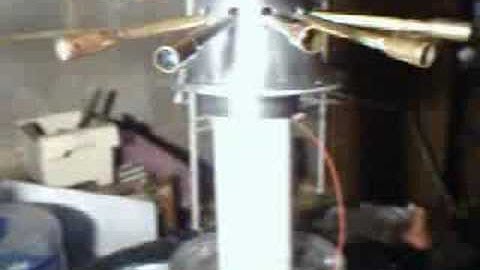 Crown and finger light test B9 Robot