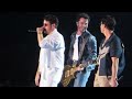 Jonas Brothers : Celebrate! (Live)