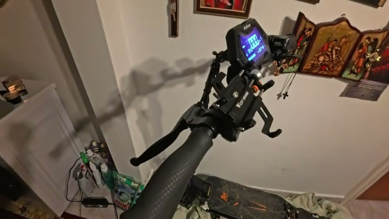 Review la celebra trotineta electrica KUKIRIN G2 MASTER 2024