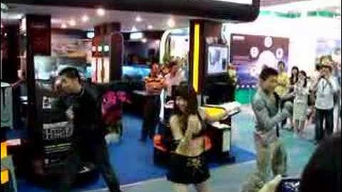 IKONIK Computex 2008 dance show.