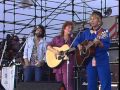 Capture de la vidéo Bonnie Raitt & Rickie Lee Jones - Angel From Montgomery (Live At Farm Aid 1985)