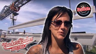 Patricia transportiert schwere Betonbinder | Trucker Babes Austria | ATV