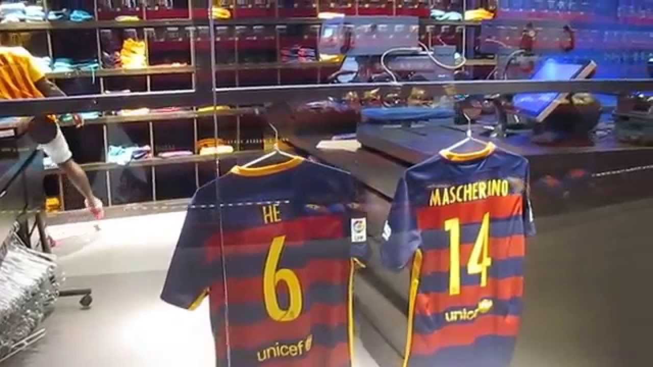 biologisch Seizoen Klik At FC Barcelona Shop (Touring Camp Nou's FC Barcelona Stadium - Video 4) -  YouTube