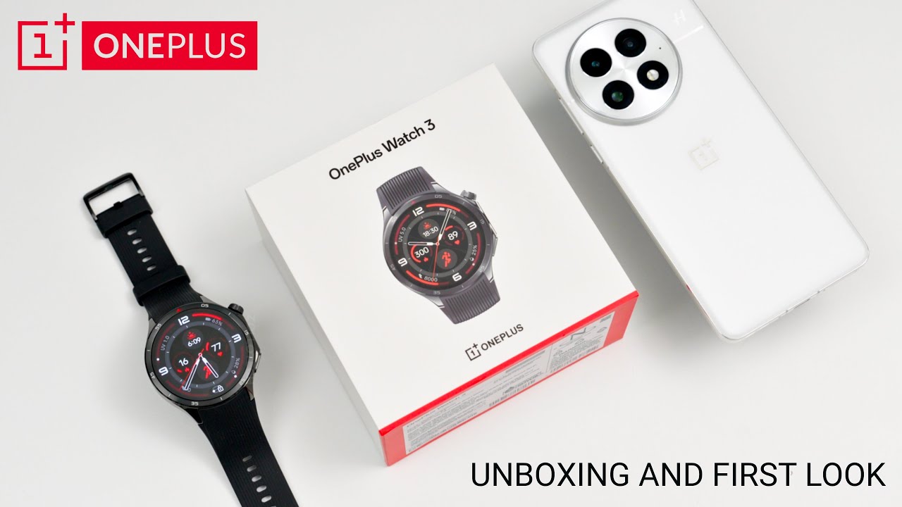 Render OnePlus Watch 3 43mm menampilkan desain ramping dalam warna hitam dan putih
