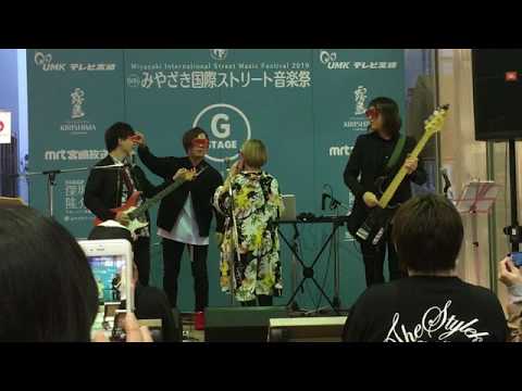 7030ナオミオ with WADE OWEN WATTS@みやざき国際ストリート音楽祭2019「7030」