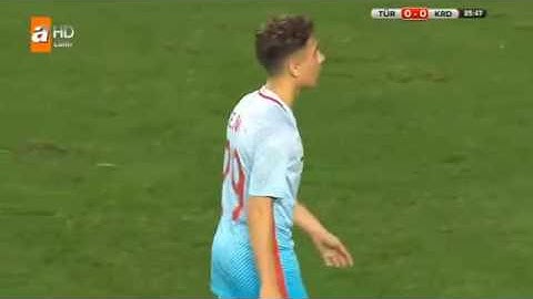Emre MOR'un tüm hareketleri ve GOL    TÜRKİYE 1- 0 KARADAĞ
