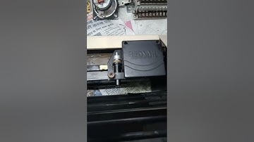 Redsail Redium Cutting Machine ( Plotter ). Old model Service