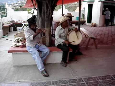 Dia del Rosario de San Antonio Yalalag con Musica Chirimia