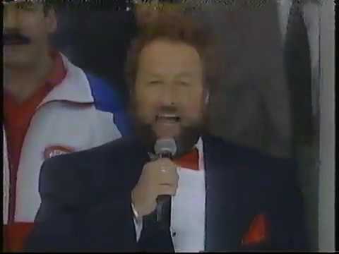 Hockey Night in Canada opening 1993 & Anthem (Montreal Forum - VHS rip)