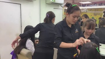 Khách hàng Nối Tóc Đẹp tại Bắc Hugo