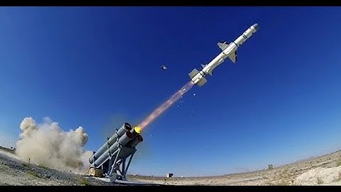 Testing 2-Stage Anti-Ship Missile (Simple Planes1.9.203 Beta)(Funky Trees Coding)