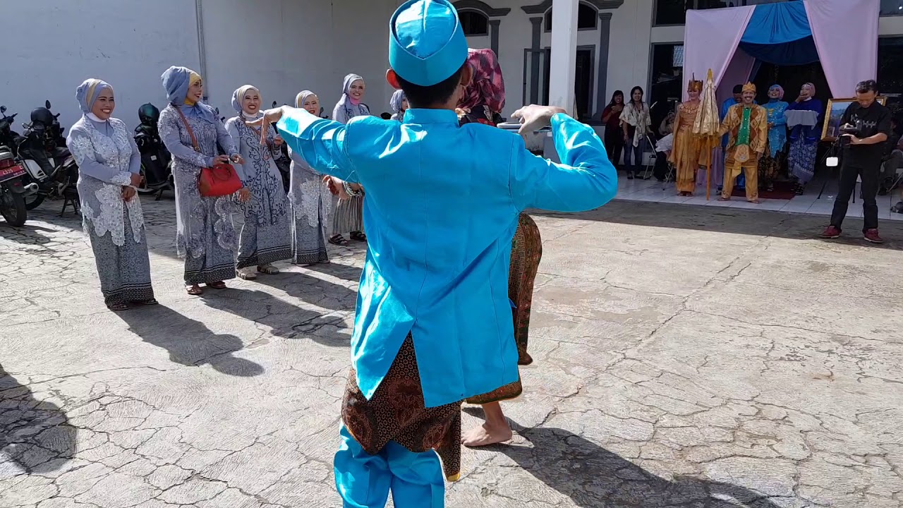 Upacara Adat Mapag Panganten Sunda