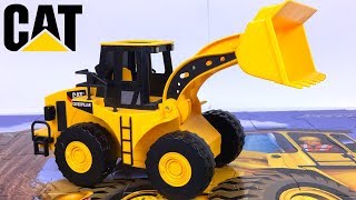 UNBOXING THE LEARNING JOURNEY JUMBO FLOOR PUZZLE DIRT DIGGER AND WHEEL LOADER &  MIGHTY MACHINES FUN screenshot 2