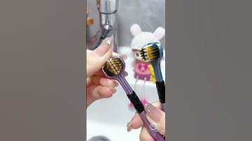 Bàn Chải Đánh Răng 3 Chiều Sang Trọng Lông Mềm Mại Bảo Vệ Lợi.