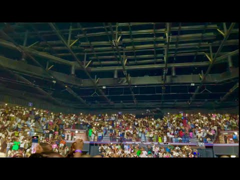 Cape Town Welcomes Lebo Sekgobela Hlala Nami Lishonil Langa 