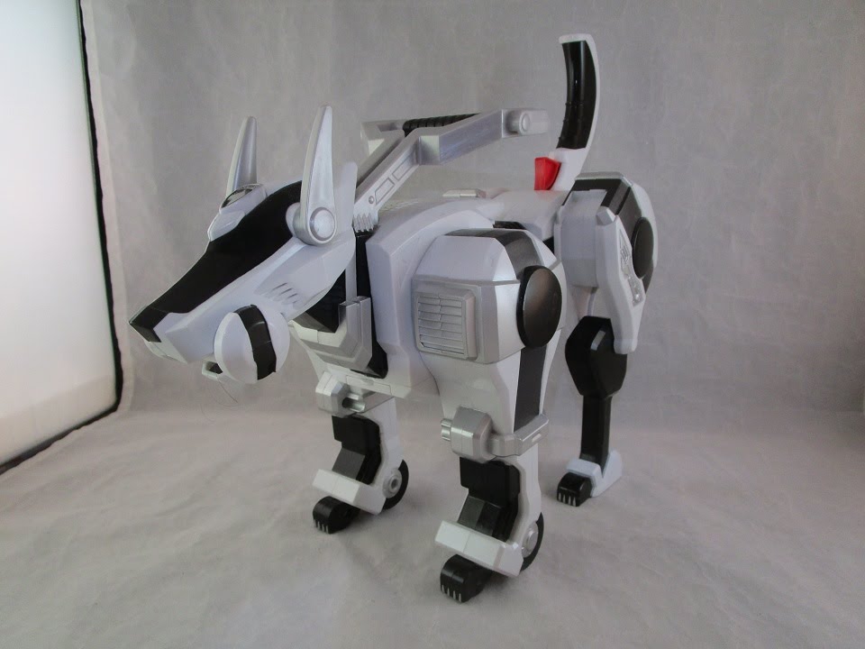 Robotic Interactive Canine Weapon 2005 White Version Power Rangers SPD R.I.C