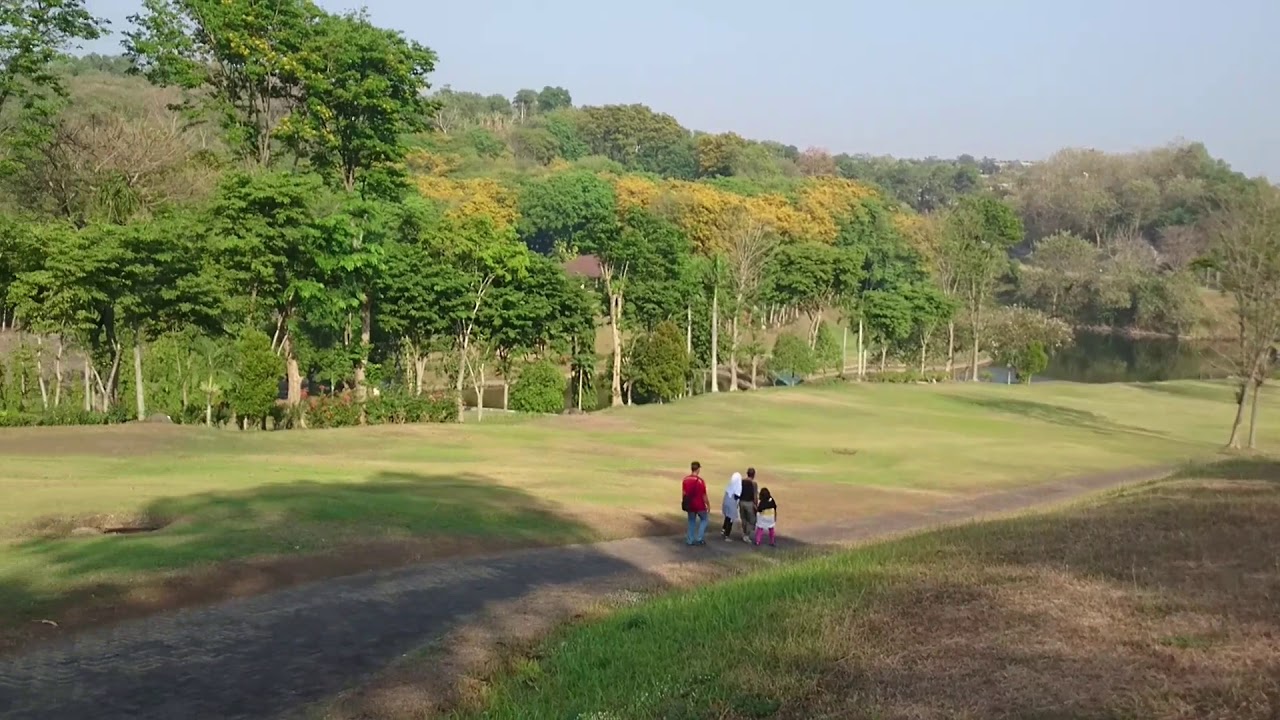 Lapangan Golf Grha Candi Golf Semarang YouTube