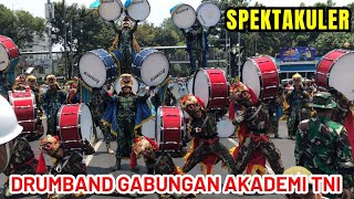 SPEKTAKULER 🔥 DRUMBAND AKADEMI TNI GABUNGAN AAL AAU AKMIL DI JANTUNG KOTA JAKARTA BUNDARAN HI 🇮🇩