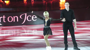 Art on Ice 2019 - Aljona Savchenko & Bruno Massot - Stefanie Heinzmann "On Fire"