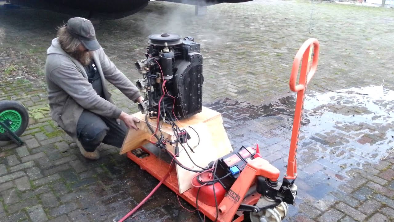 Force 150 hp outboard motor - YouTube