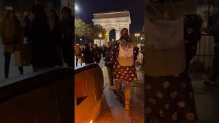 Arc de Triomphe in Place Charles de Gaulle