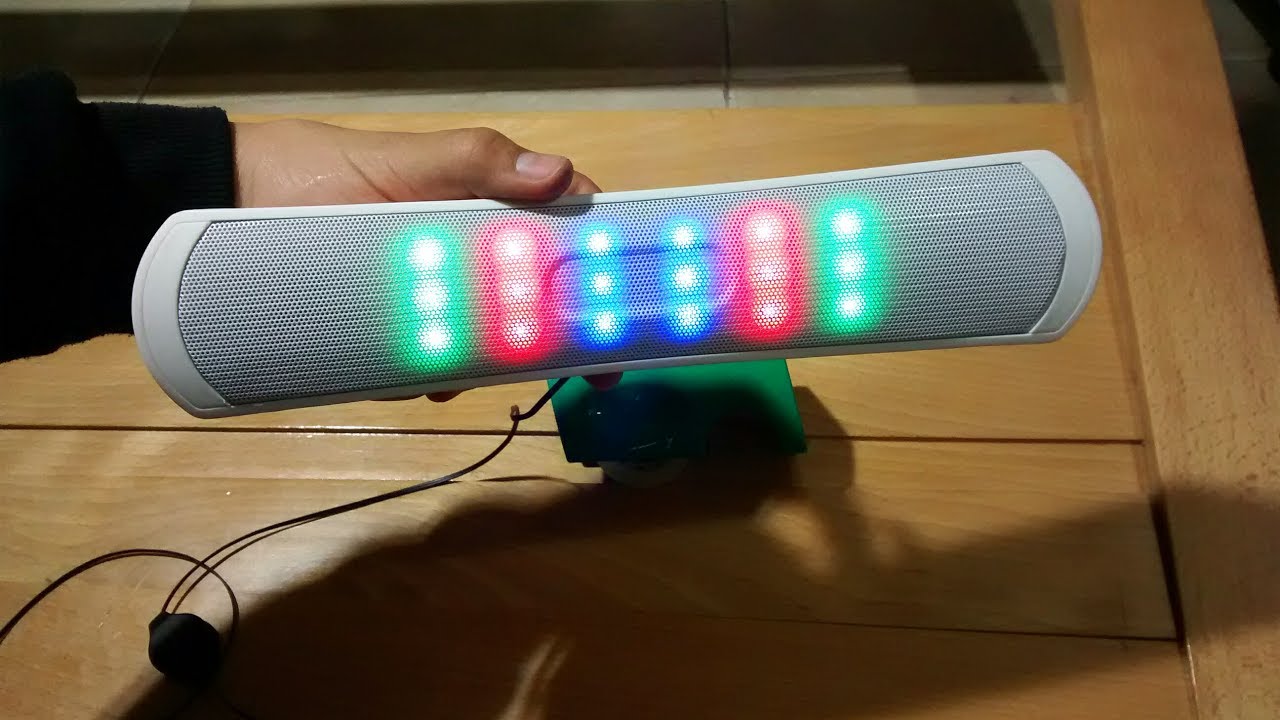 bluetooth speaker with flashing lights