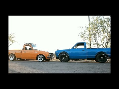 misunderstood-77-toyota-hilux-and-74-datsun-620