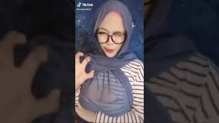 tiktok awek goyang gunung keliatan