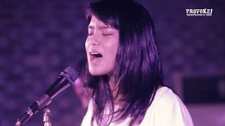 Download Lagu Rayssa Dynta -  Live at Intimate Warehouse Session Provoke! X Deezer MP3