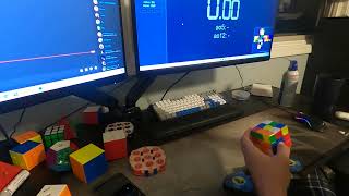 The Worst 4 Second Rubik's Cube Solve You'll Ever See... (4.99 Single w/ Last Layer Skip)